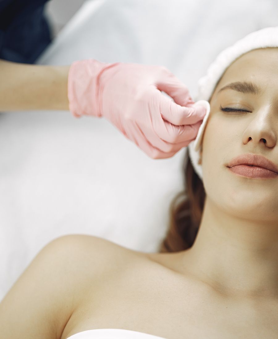 Kosmetikbehandlung im GlowUp Kosmetik Studio Hamburg